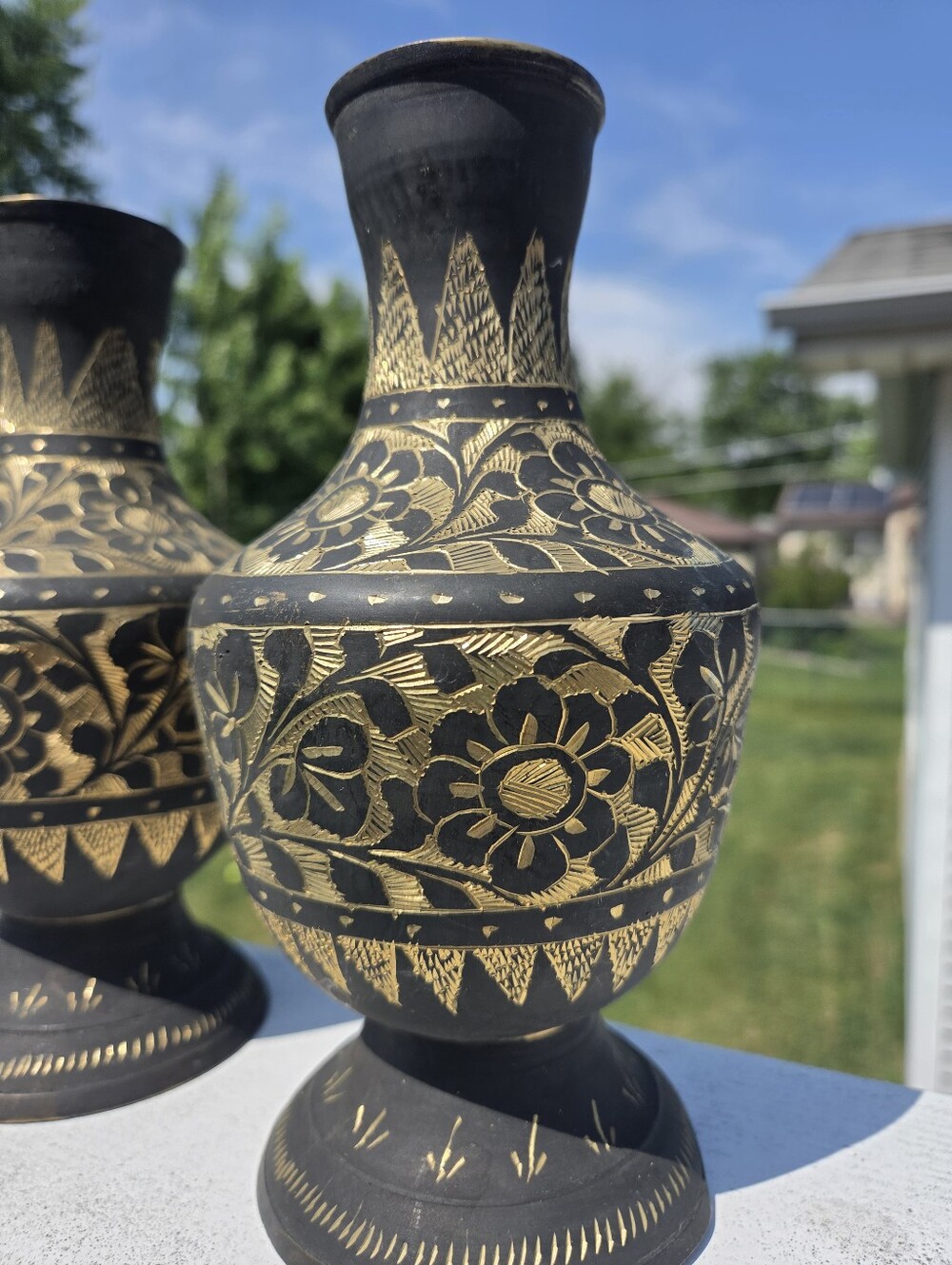 Vintage MCM Indian Brass Etched Floral Vases, Black & Gold Enamel Set of 2 - Picture 3 of 8